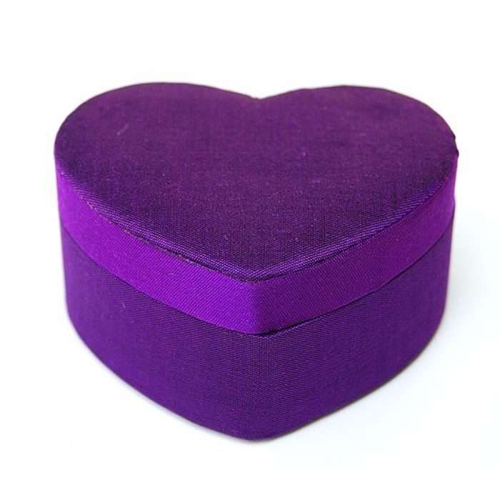 PURPLE HEART GIFT BOX MEDIUM