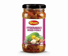 SHAN PICKLE HYDERABADI 900GM